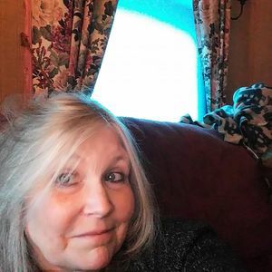 Meet your Posher, Janet